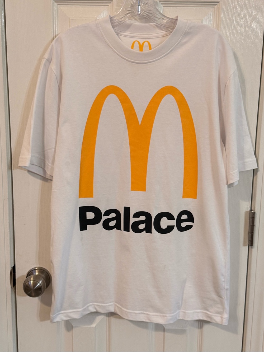 PALACE x McDonald’s tee Size Medium NWOT